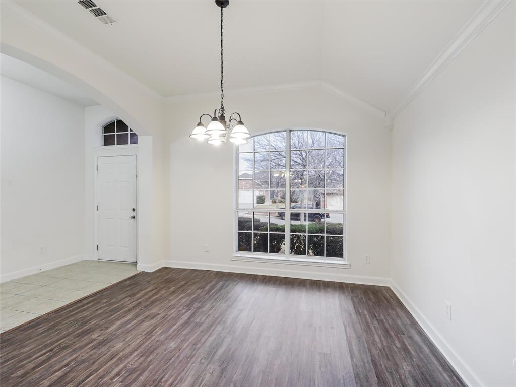 704 Darlington Trail