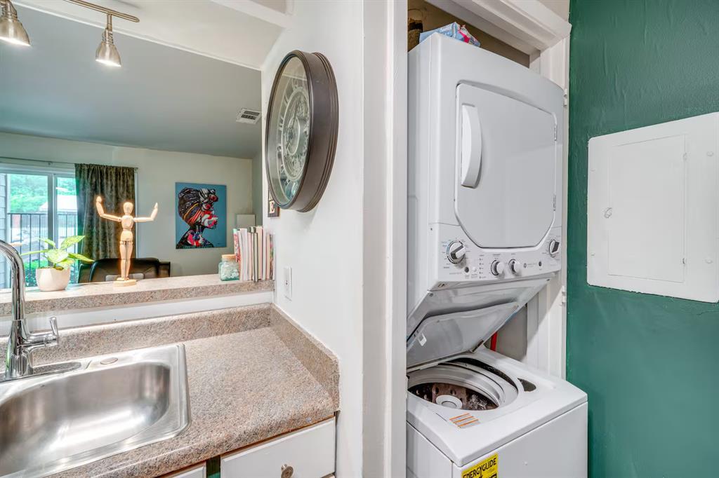 Skillman Bend Condo - Residential