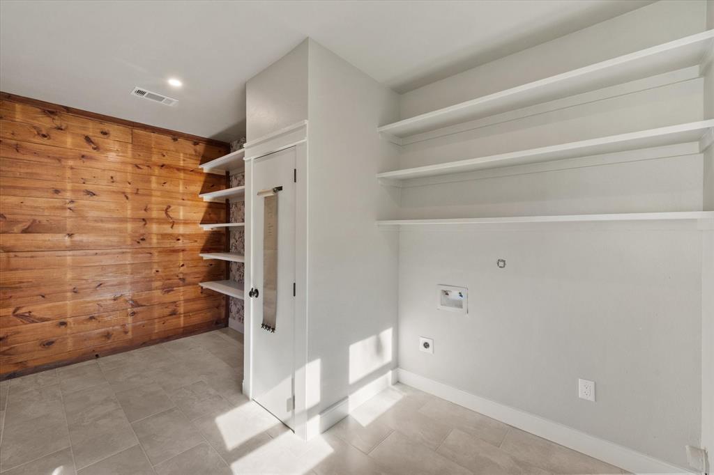 Winnetka Heights - Residential