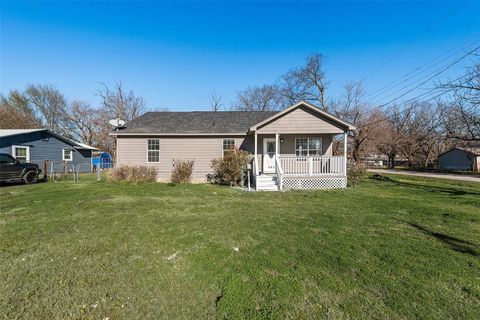 A home in Terrell