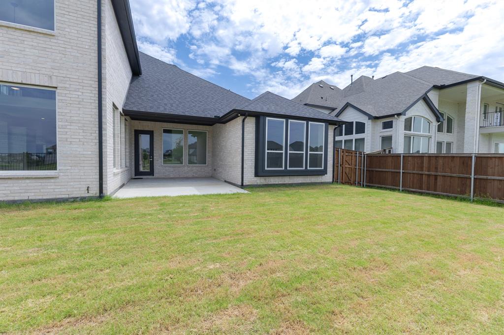 Lakes of Legacy Ph 3 - Residential Lease