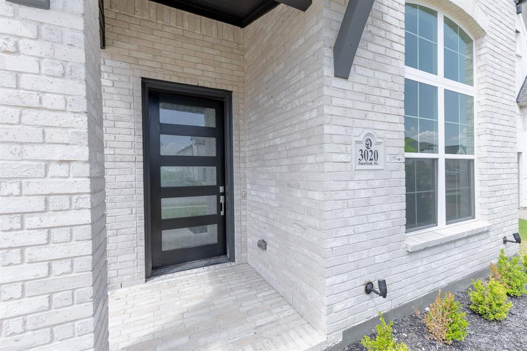 Lakes of Legacy Ph 3 - Residential Lease