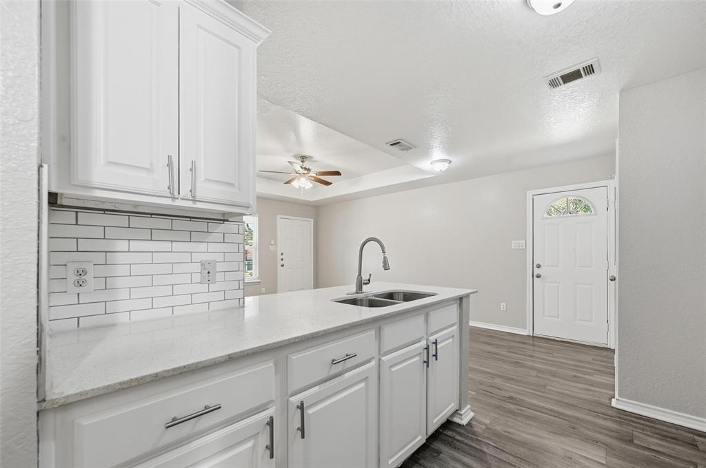 S M Durrett - Residential Lease