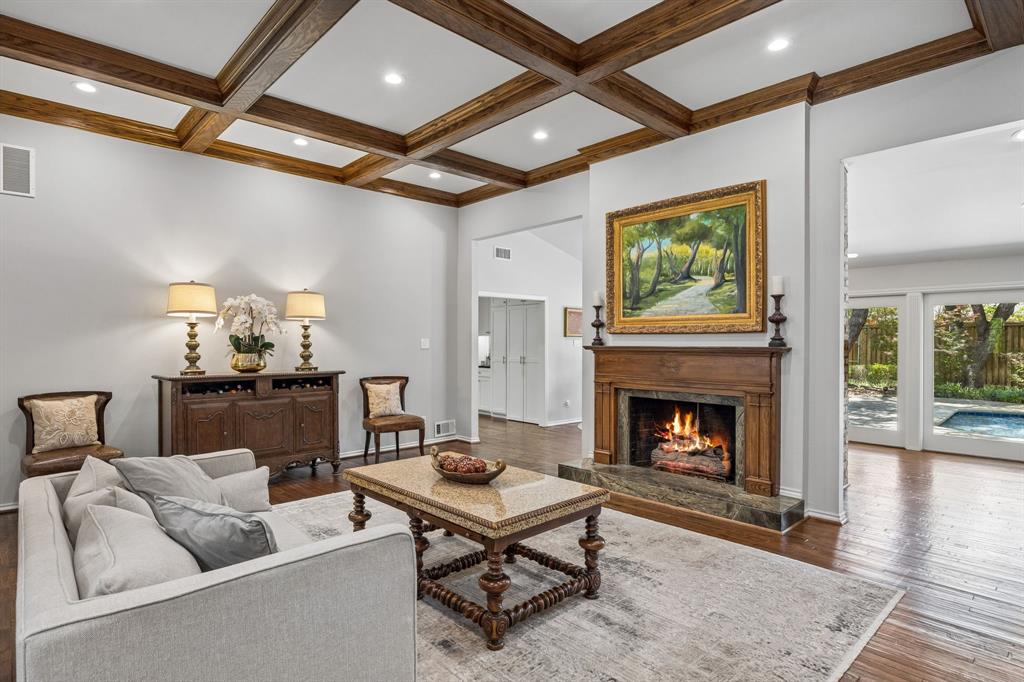 7241 Cliffbrook Drive