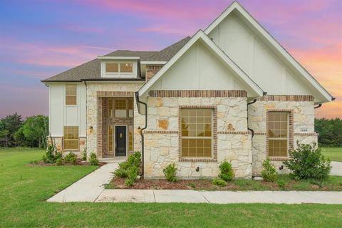 1504 Lynx Loop Forney TX 75126