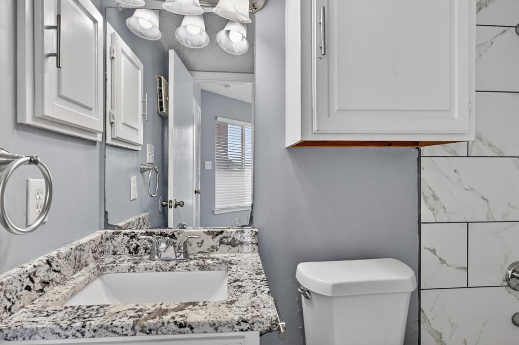 Oak Creek Condo - Residential