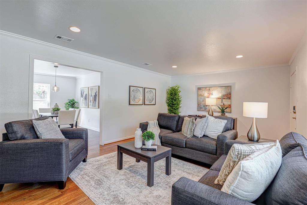 2107 Cardinal Lane