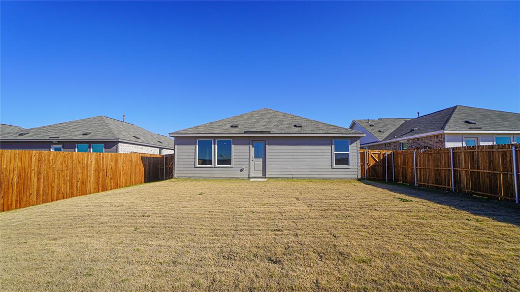 Verandah Ph 7 - Residential Lease