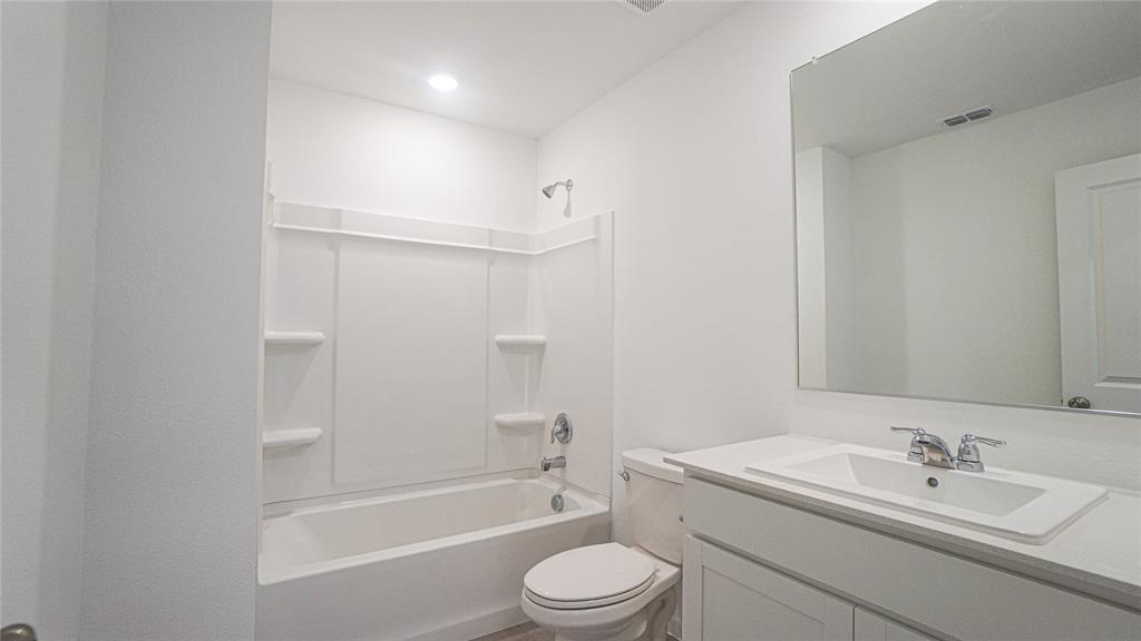 Verandah Ph 7 - Residential Lease