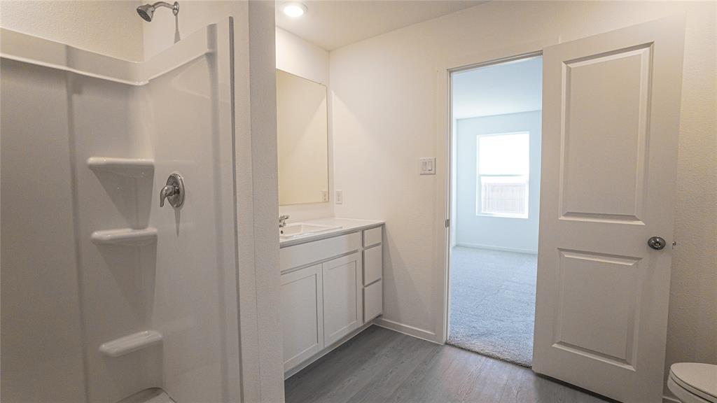 Verandah Ph 7 - Residential Lease