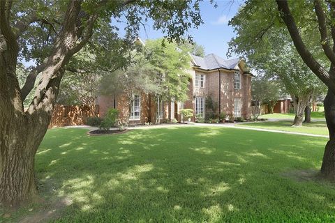 Photo of 948 Tealwood Drive, Keller, TX 76248 (MLS # 21308198)