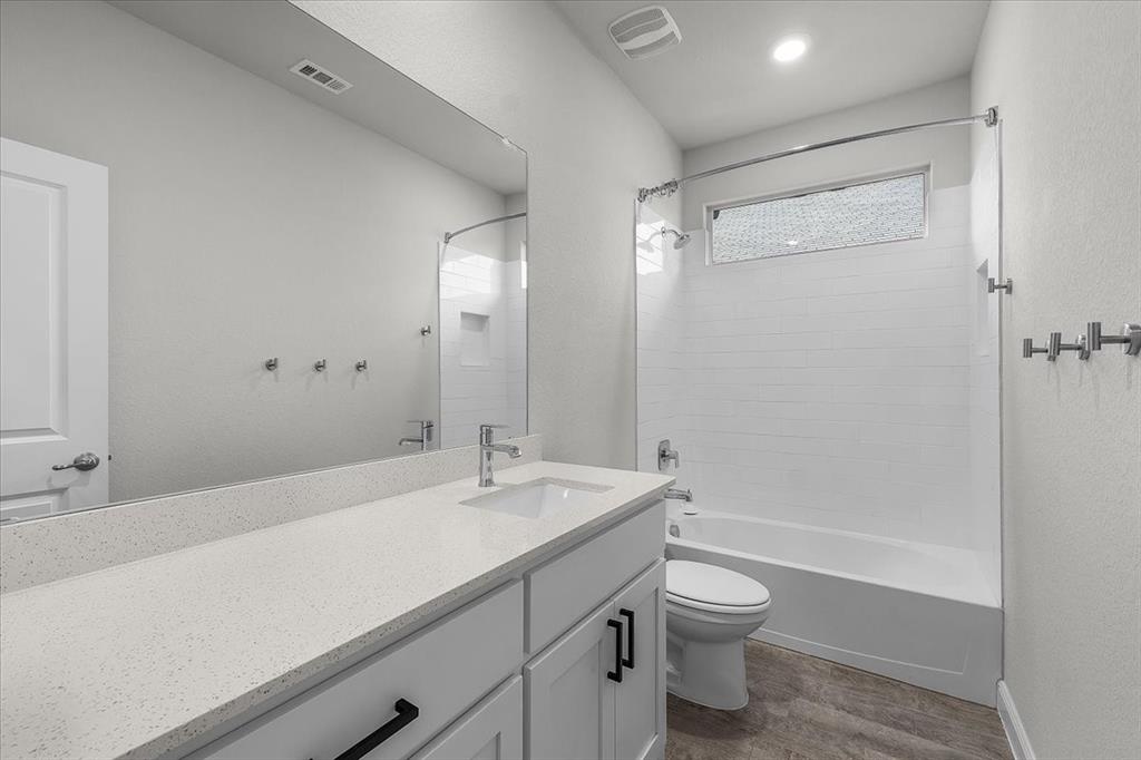 Trails Elizabeth Crk - Residential