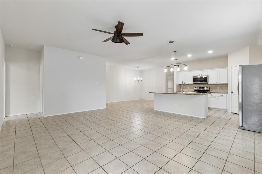 2850 Dusty Road