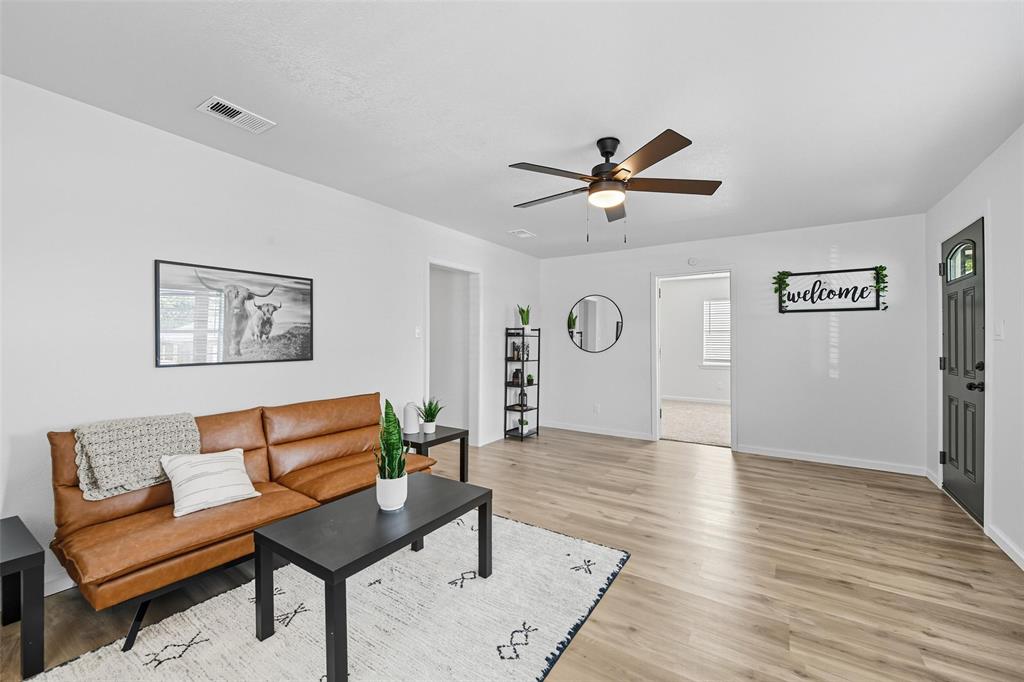 1830 San Antonio Street