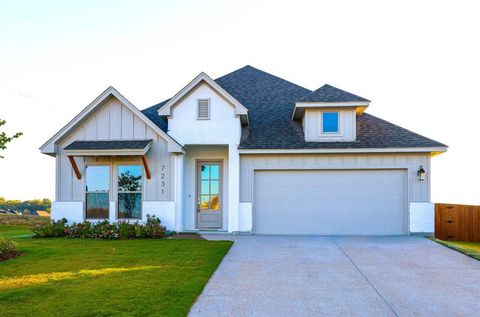 7231 VelvetLeaf Benbrook TX 76126