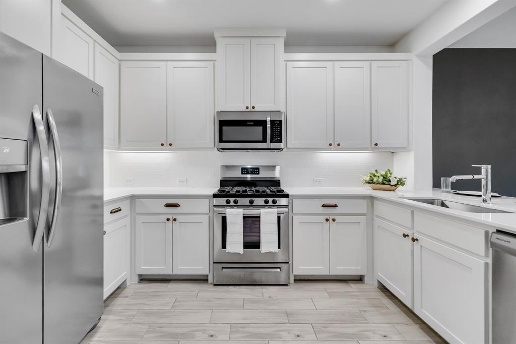 6525 Northern Dancer Drive