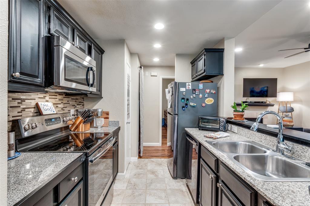 Woods on Park Lane - Residential