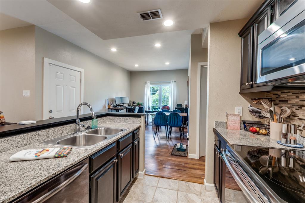 Woods on Park Lane - Residential