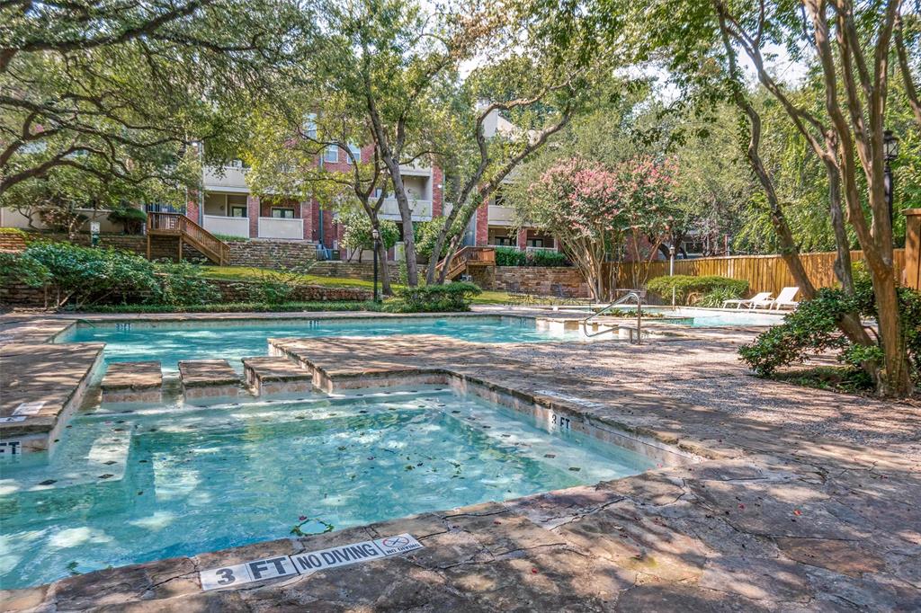 Woods on Park Lane - Residential