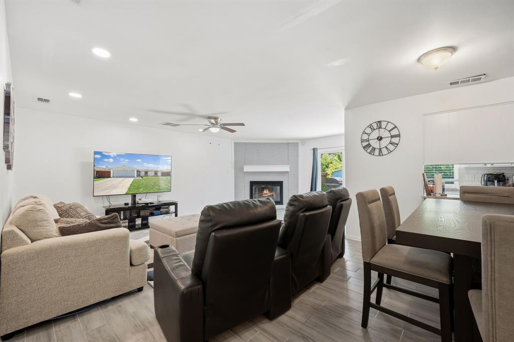 2314 Benbrook Drive