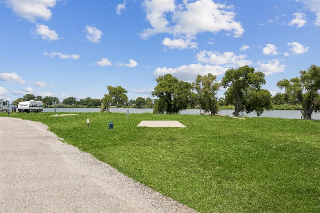 Penninsula Point - Land