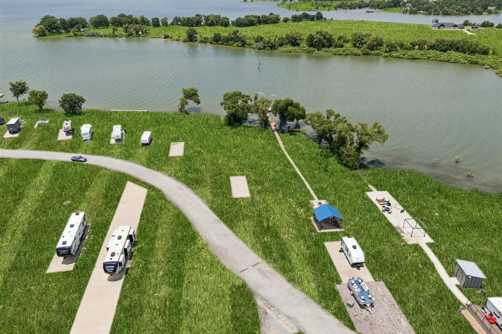 Penninsula Point - Land