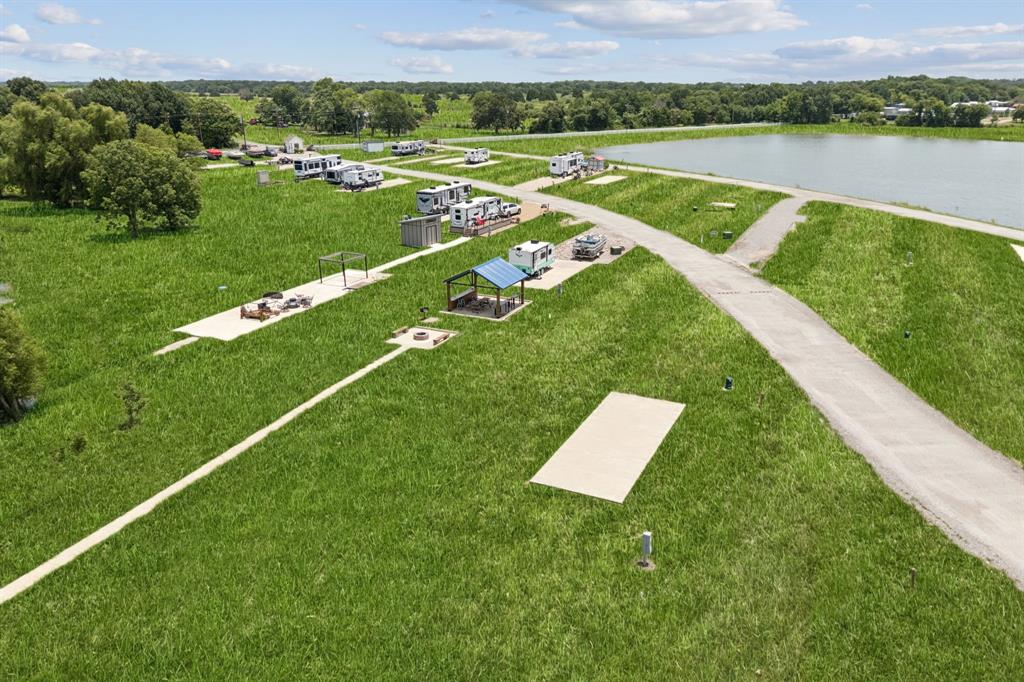 Penninsula Point - Land