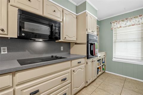 Tiny photo for 1038 S Old Robinson Road, Robinson, TX 76706 (MLS # 21197469)