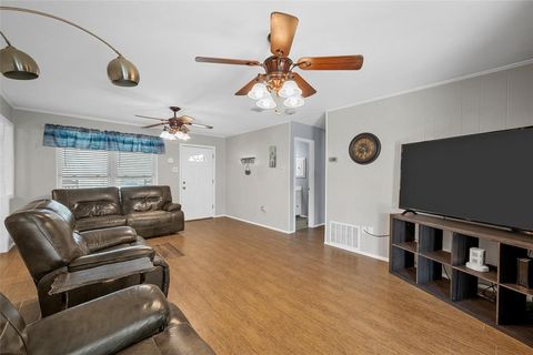 Tiny photo for 1038 S Old Robinson Road, Robinson, TX 76706 (MLS # 21197469)