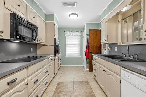 Tiny photo for 1038 S Old Robinson Road, Robinson, TX 76706 (MLS # 21197469)