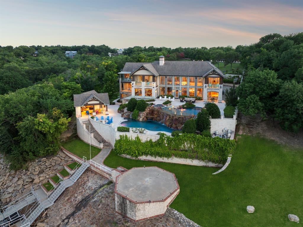 362 Thompson Heights Drive