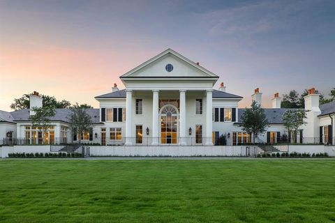 Photo of 4606 Park Lane, Dallas, TX 75220 (MLS # 21163058)