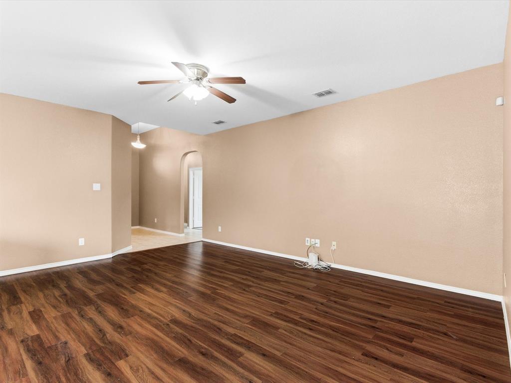 1108 Wellesbourne Lane