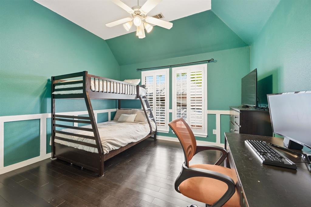 Villas At Trophy Club The - Residential