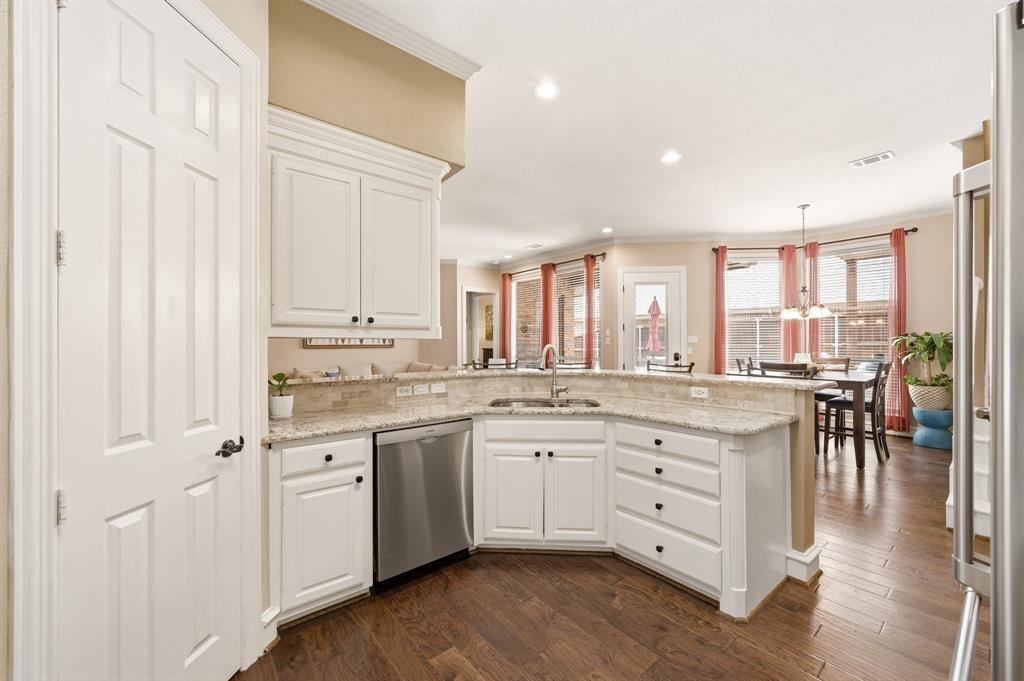 Villas At Trophy Club The - Residential