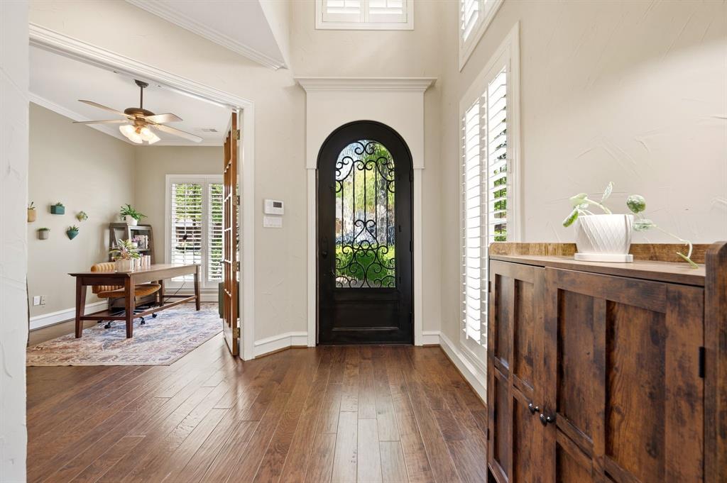 Villas At Trophy Club The - Residential