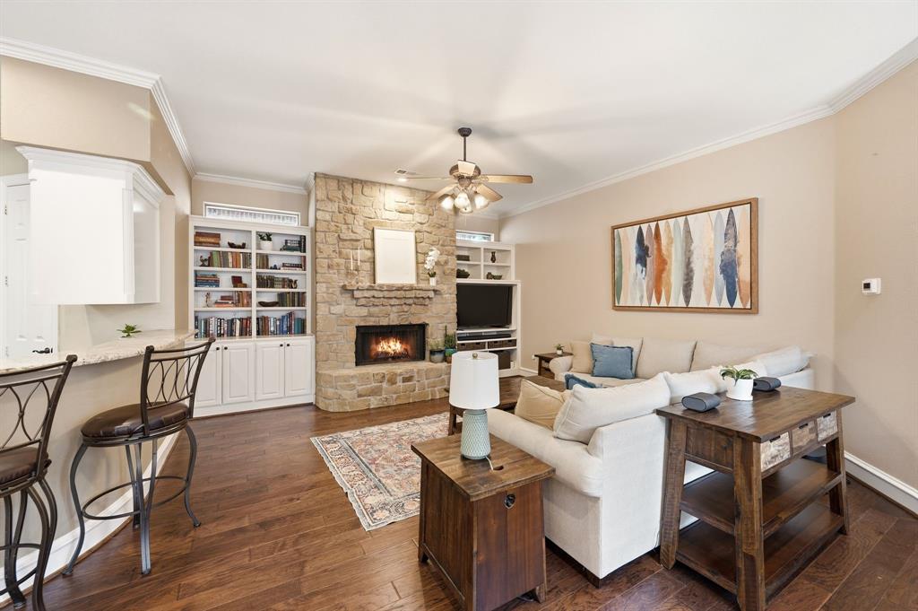 Villas At Trophy Club The - Residential