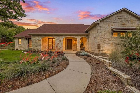 Photo of 6436 Valley Creek, Pilot Point, TX 76258 (MLS # 21249927)