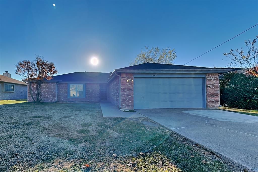 Photo of 7802 Creek Wood Drive, Rowlett, TX 75089 (MLS # 21157691)