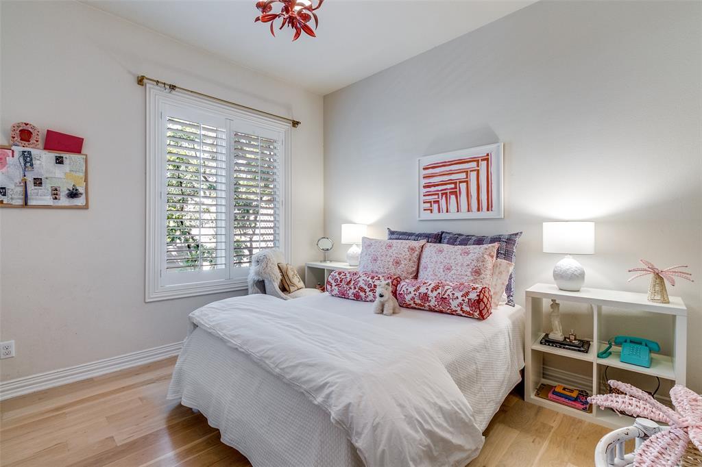 Residence Turtle Crk Condos Bl - Residential