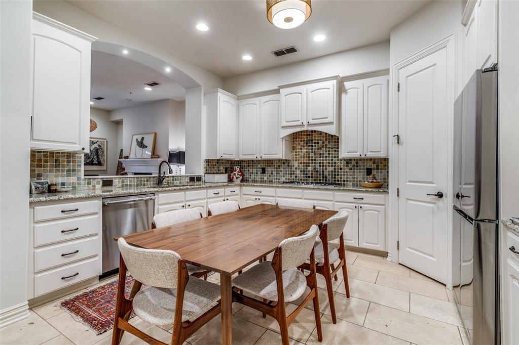 Residence Turtle Crk Condos Bl - Residential