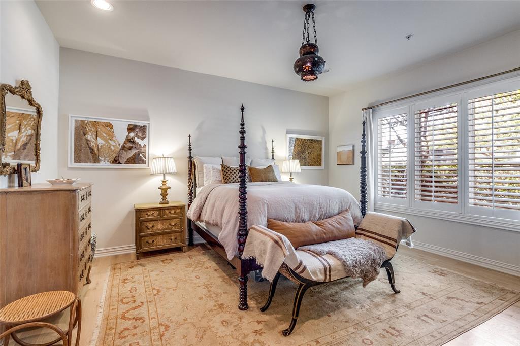 Residence Turtle Crk Condos Bl - Residential