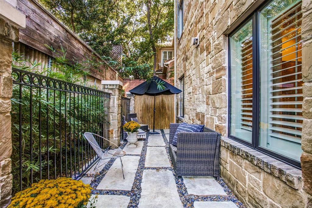 Residence Turtle Crk Condos Bl - Residential