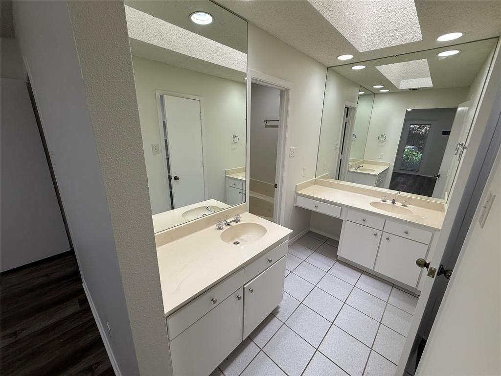 Overton South Add - Residential Lease