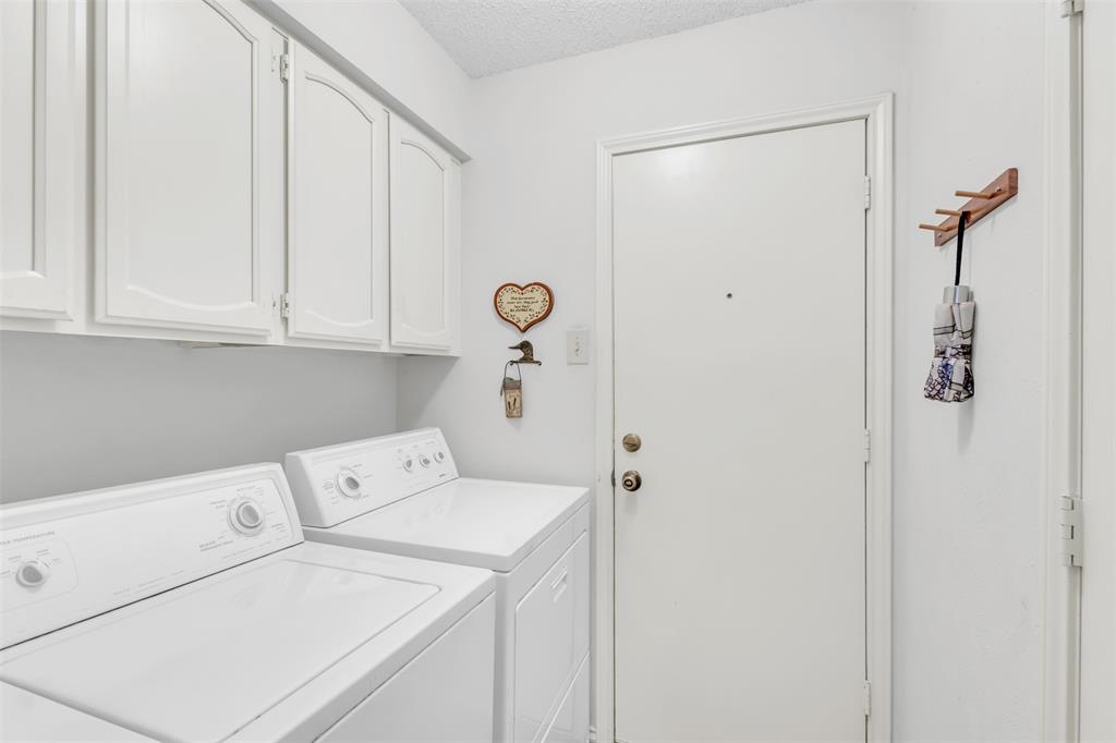 White Rock Meadows - Residential