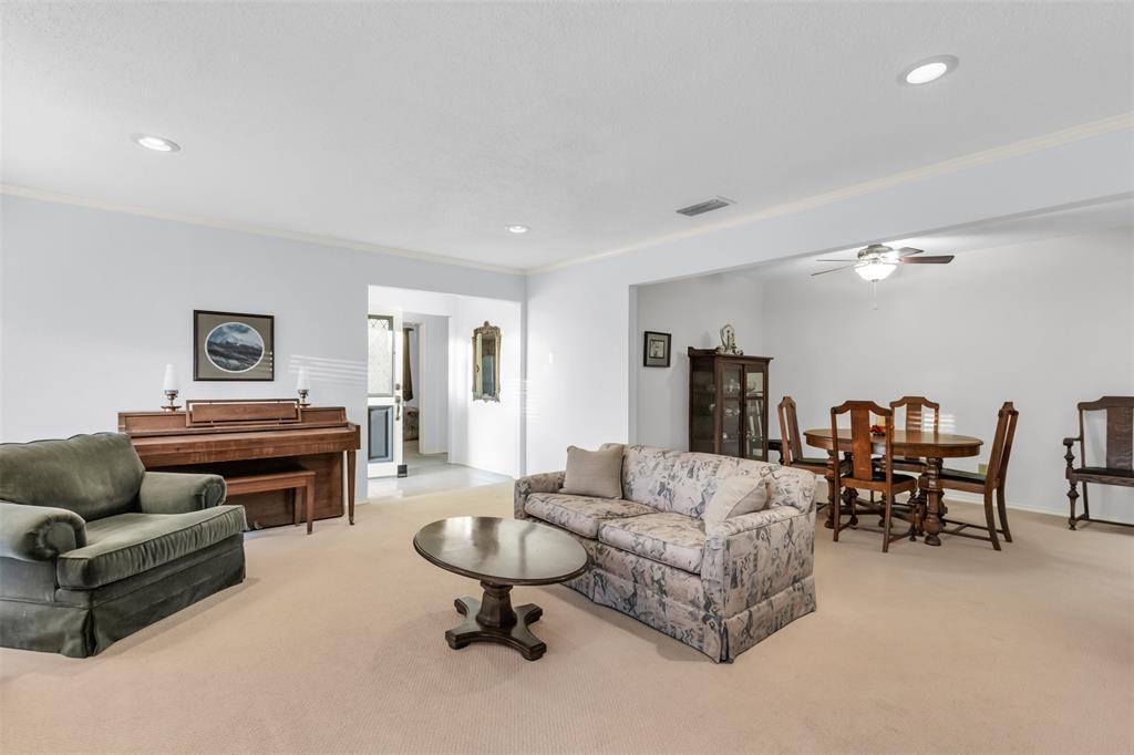 White Rock Meadows - Residential