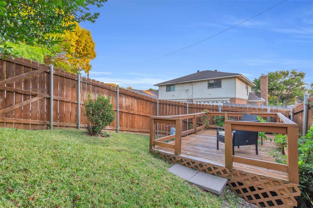 White Rock Meadows - Residential