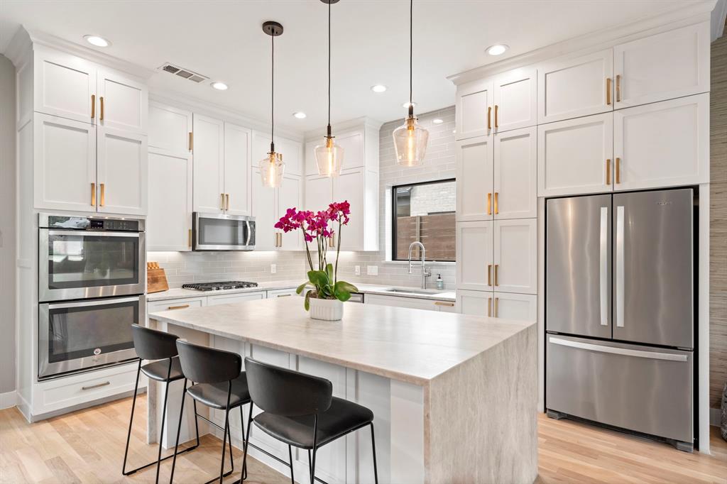 Mockingbird Hill - Residential