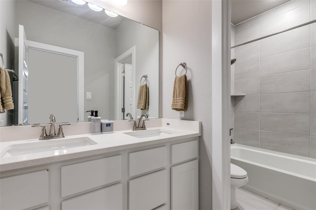 Lakeview Downs - Residential