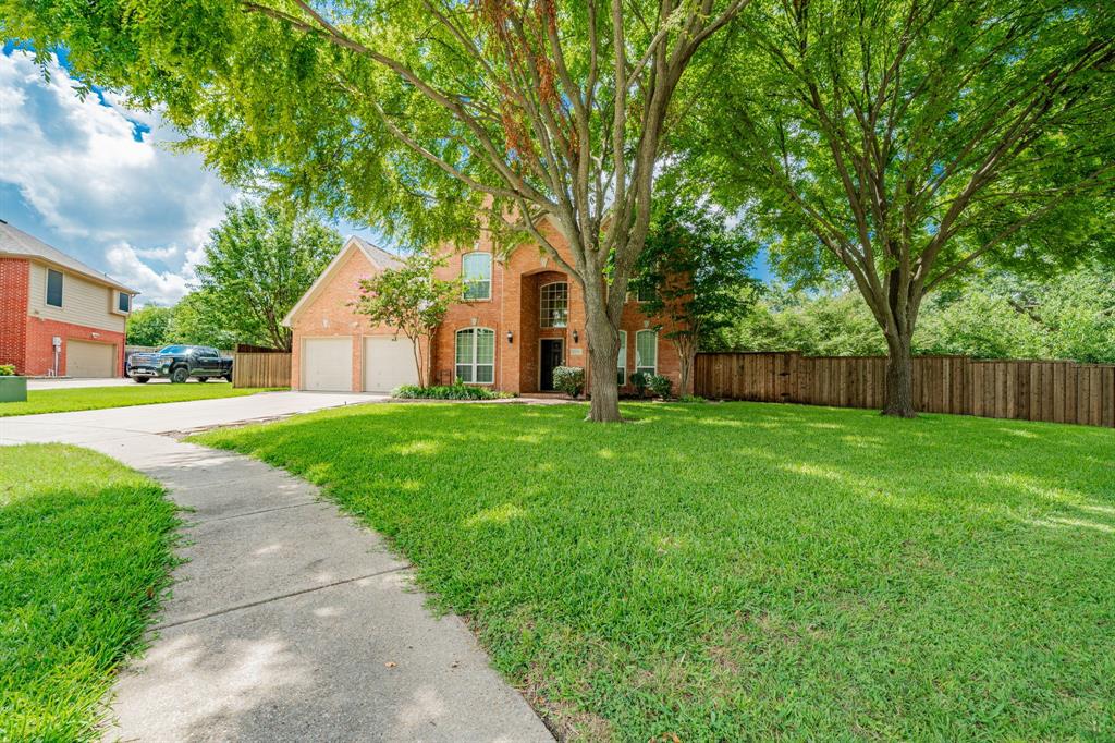 10502 Briar Brook Lane